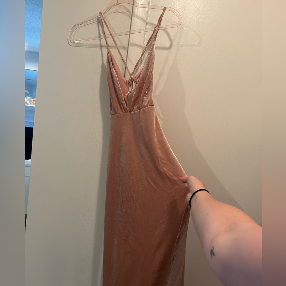 Maxi dress with slit